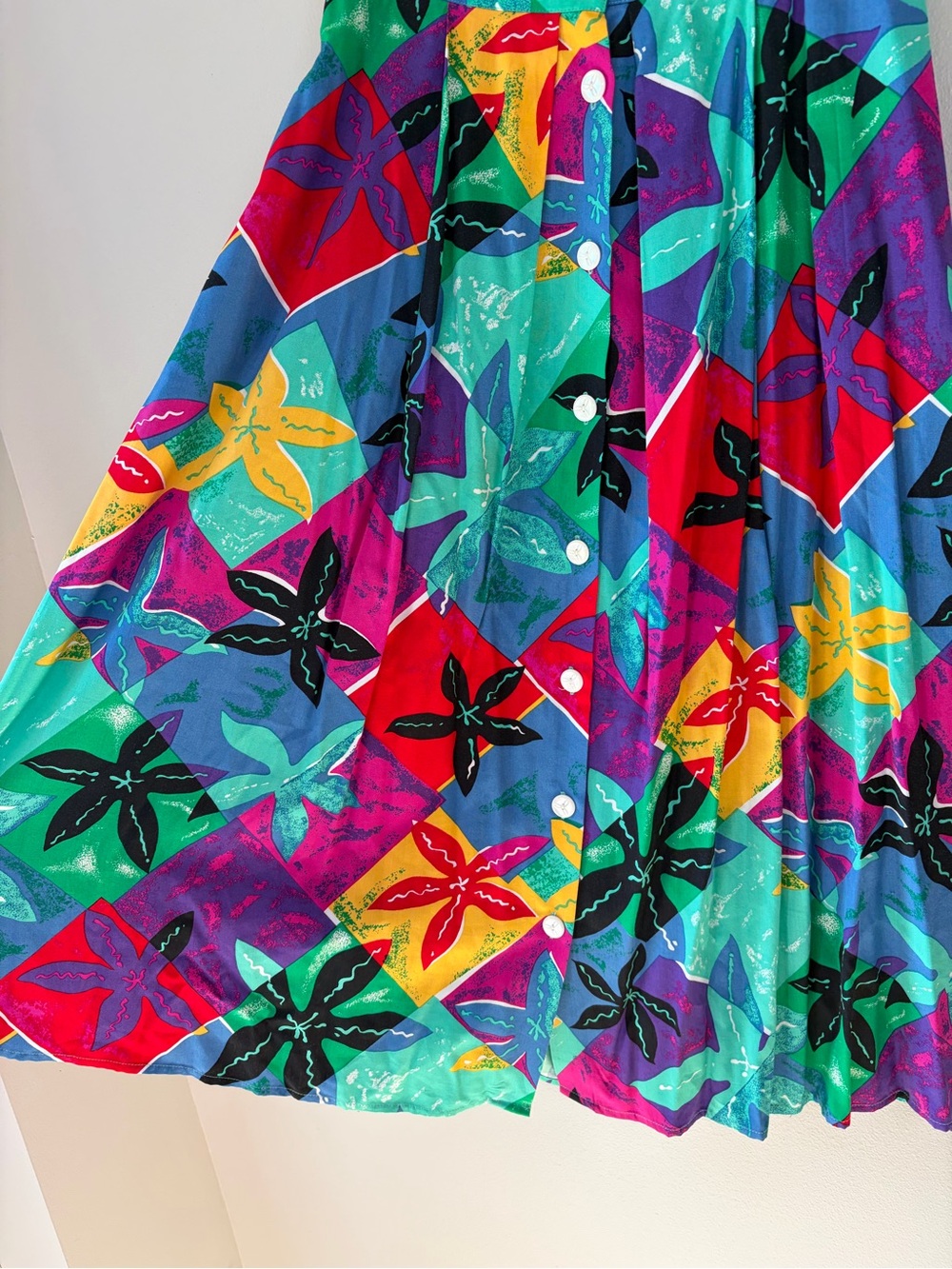 Vintage 80s/90s Chaus Colorful Abstract Floral Print Button Front Long Skirt - Picture 3 of 7